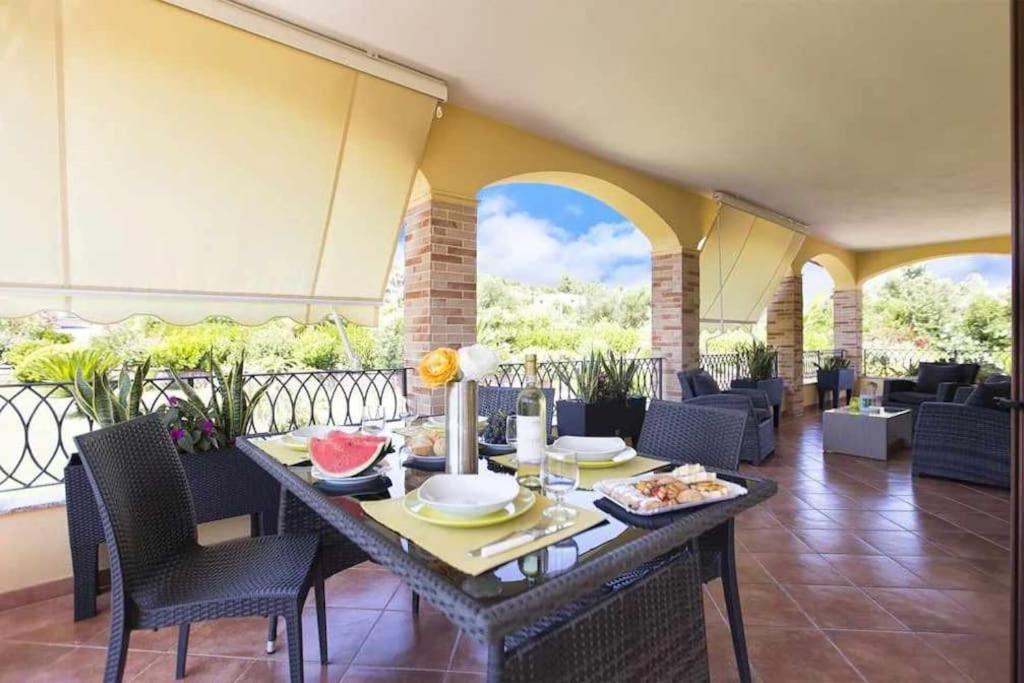 Alghero Villa Mistral Per 7 Persone Terrazza Bbq Ac Wifi Экстерьер фото